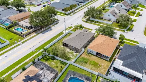 View/Area - 24519 Breezy Oak Ct, Lutz, FL 33559 photo 1 of 8