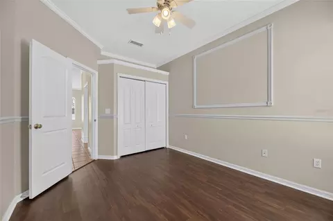 Bedroom - 24519 Breezy Oak Ct, Lutz, FL 33559 photo 6 of 7