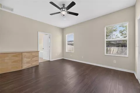 Bedroom - 24519 Breezy Oak Ct, Lutz, FL 33559 photo 3 of 7