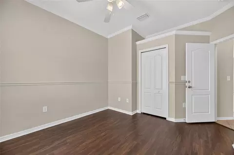 Bedroom - 24519 Breezy Oak Ct, Lutz, FL 33559 photo 4 of 7