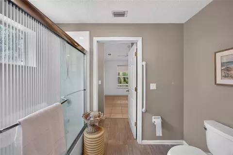 Bath - 8435 Florence Cove Rd, Saint Augustine, FL 32092 photo 4 of 4