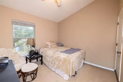 Bedroom - 6717 Eagle Feather Dr, Riverview, FL 33578 photo 4 of 4