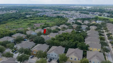 View/Area - 6717 Eagle Feather Dr, Riverview, FL 33578 photo 6 of 8