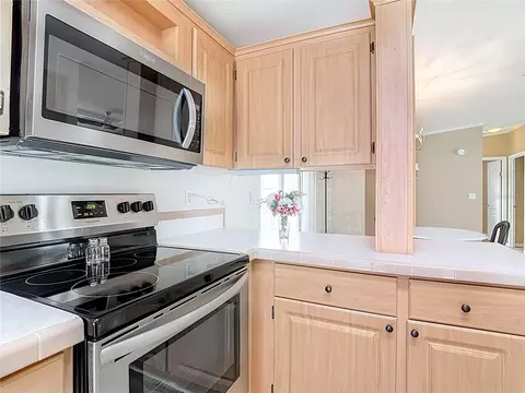452 Par Dr, Frostproof, FL 33843 photo 9