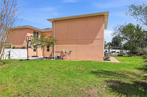 Exterior - 32550 Rapids Loop, Wesley Chapel, FL 33545 photo 17 of 25