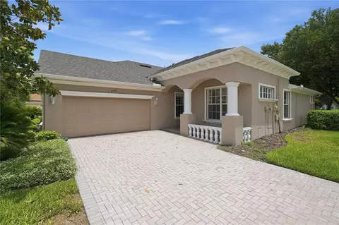 27325 Mistflower Dr, Wesley Chapel, FL 33544