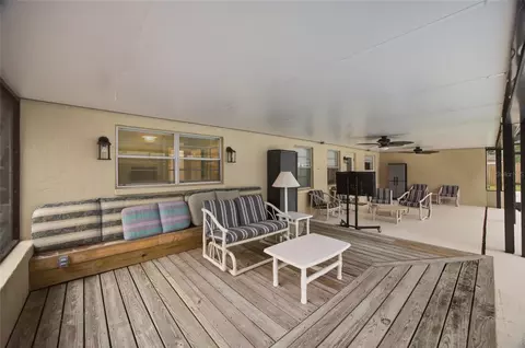 Exterior - 2971 Forest Cir, Seffner, FL 33584 photo 6 of 11