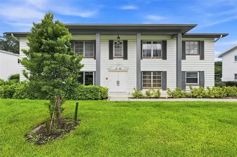 1342 Snell Isle Blvd NE #4, Saint Petersburg, FL 33704
