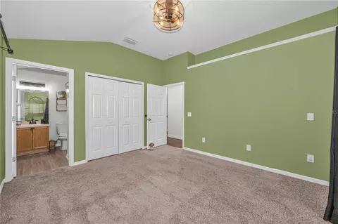 Bedroom - 5229 Mango Fruit St, Seffner, FL 33584 photo 5 of 7