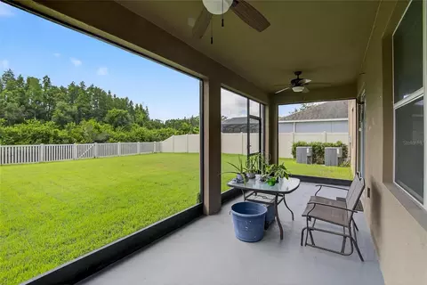 Exterior - 8435 Hunters Fork Loop, Ruskin, FL 33573 photo 12 of 13