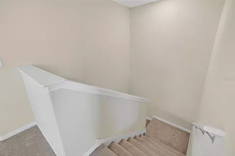 Entry Way - 8435 Hunters Fork Loop, Ruskin, FL 33573 photo 4 of 5