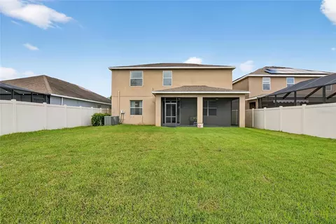 Exterior - 8435 Hunters Fork Loop, Ruskin, FL 33573 photo 5 of 13