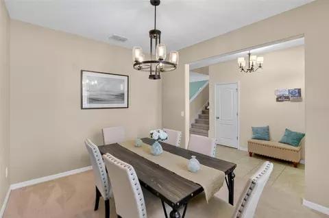 Dining - 8435 Hunters Fork Loop, Ruskin, FL 33573 photo 1 of 1