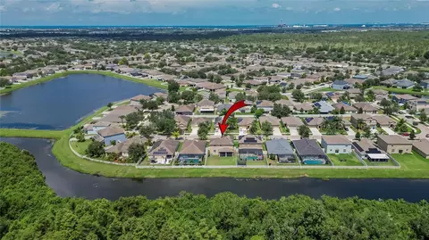 View/Area - 8435 Hunters Fork Loop, Ruskin, FL 33573 photo 3 of 11