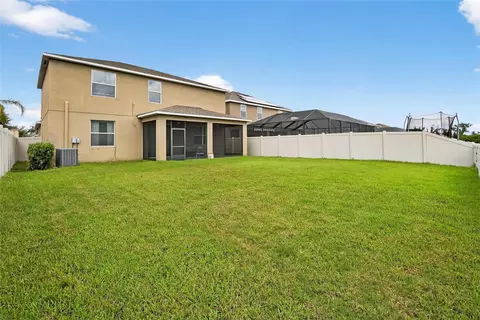 Exterior - 8435 Hunters Fork Loop, Ruskin, FL 33573 photo 9 of 13