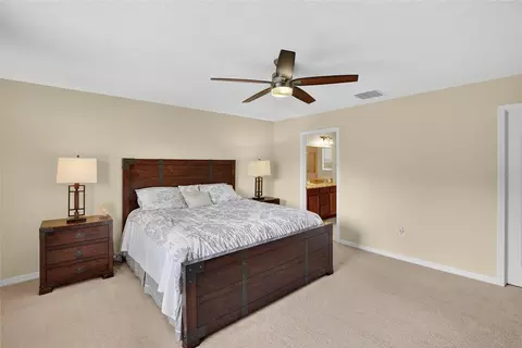 Bedroom - 8435 Hunters Fork Loop, Ruskin, FL 33573 photo 5 of 14