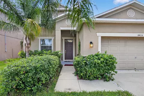 Exterior - 8435 Hunters Fork Loop, Ruskin, FL 33573 photo 3 of 13