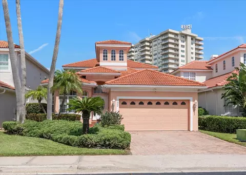 1620 Sand Key Estates Ct, Clearwater Beach, FL 33767