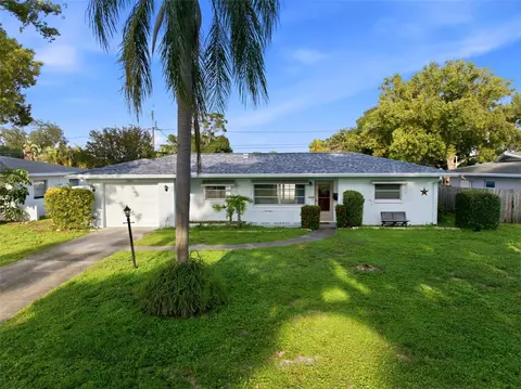 8835 109th St, Seminole, FL 33772