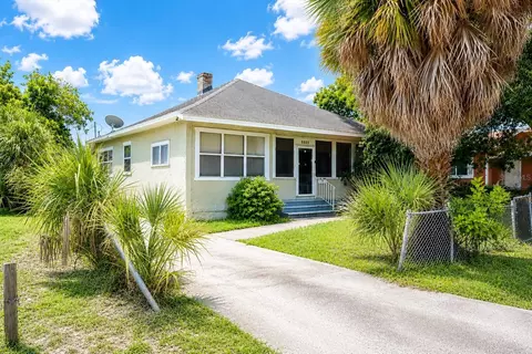 1944 12th Ave S, Saint Petersburg, FL 33712