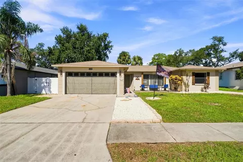 1830 Willow Oak Dr W, Palm Harbor, FL 34683