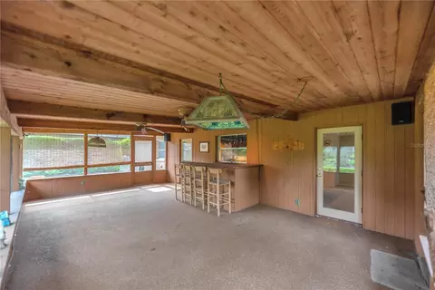 Exterior - 110 Ashbrook Dr, Brandon, FL 33511 photo 13 of 14