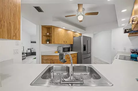 Kitchen - 2028 Nobleton Ave, Spring Hill, FL 34608 photo 4 of 5