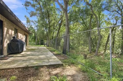 Exterior - 7059 Juniper Ave, Webster, FL 33597 photo 6 of 13