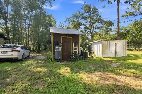 Exterior - 7059 Juniper Ave, Webster, FL 33597 photo 10 of 13