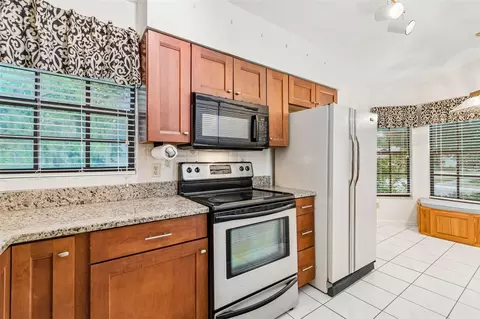 Kitchen - 11301 Maybrook Ave, Riverview, FL 33569 photo 2 of 2