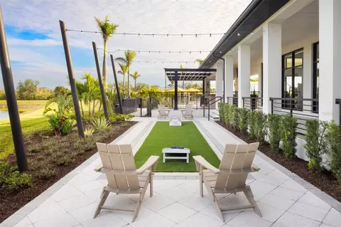 Exterior - 12012 Ethos Ct, Venice, FL 34293 photo 4 of 8