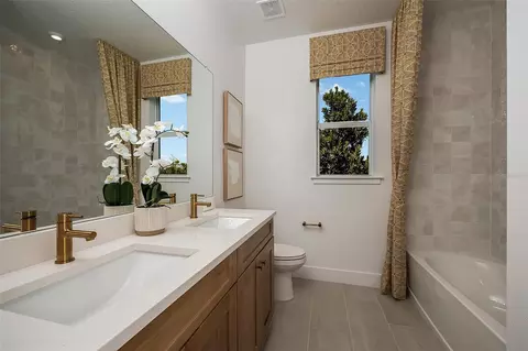 Bath - 12012 Ethos Ct, Venice, FL 34293 photo 4 of 6