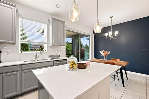 Kitchen - 6252 Camino Dr, Apollo Beach, FL 33572 photo 2 of 4