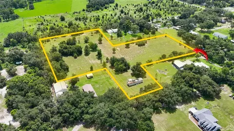 View/Area - 2452 Welcome Rd, Lithia, FL 33547 photo 2 of 41