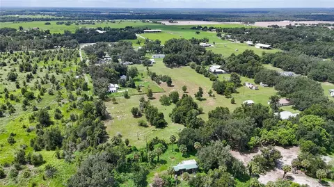 View/Area - 2452 Welcome Rd, Lithia, FL 33547 photo 10 of 41