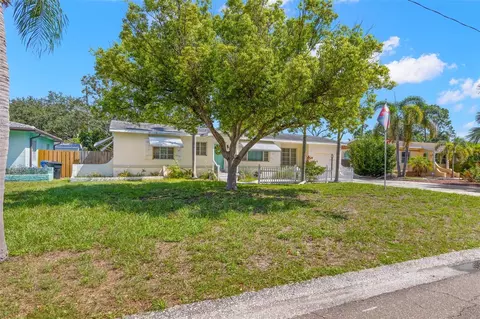 4559 N Yardley Ave N, Saint Petersburg, FL 33713