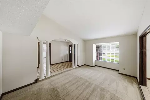 Living - 501 Bryan Rd, Brandon, FL 33511 photo 2 of 20