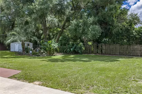 Exterior - 501 Bryan Rd, Brandon, FL 33511 photo 10 of 17