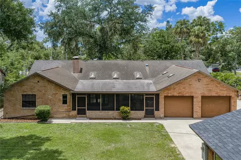 Exterior - 501 Bryan Rd, Brandon, FL 33511 photo 8 of 17