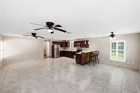 Living - 501 Bryan Rd, Brandon, FL 33511 photo 14 of 20