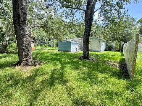 Exterior - 3405 Fremont Ln, Spring Hill, FL 34607 photo 17 of 20