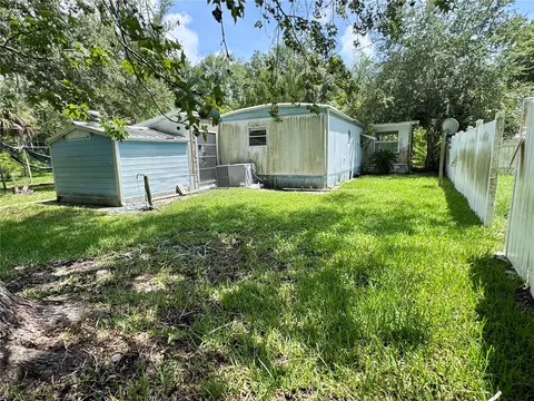 Exterior - 3405 Fremont Ln, Spring Hill, FL 34607 photo 15 of 20