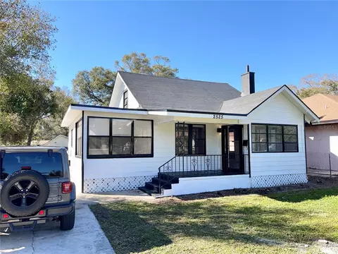 2525 37th St S, Saint Petersburg, FL 33711