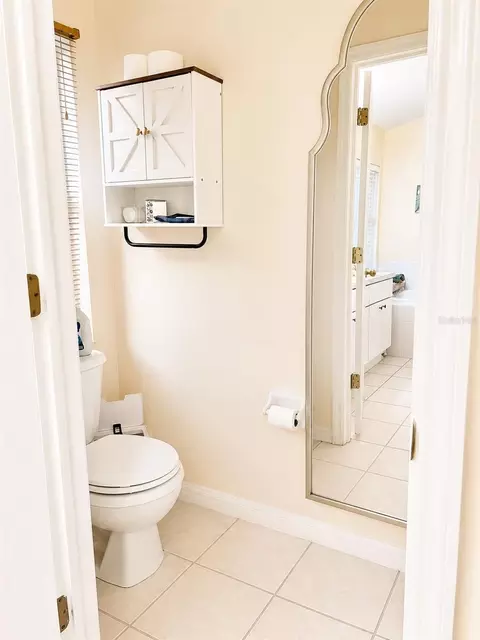 Bath - 9708 White Barn Way, Riverview, FL 33569 photo 2 of 3