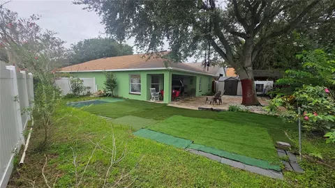 Exterior - 9708 White Barn Way, Riverview, FL 33569 photo 8 of 8