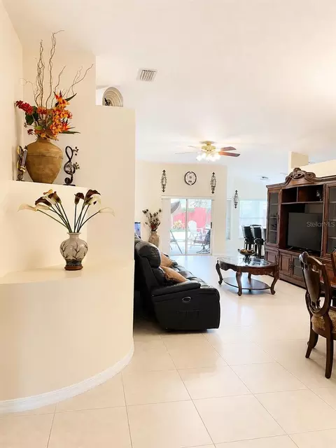 Other - 9708 White Barn Way, Riverview, FL 33569 photo 2 of 5