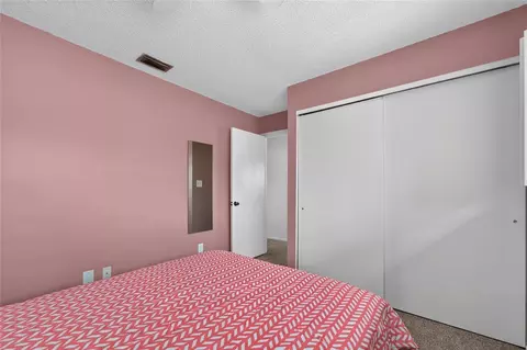 Bedroom - 1131 Longfellow Rd, Sarasota, FL 34243 photo 3 of 11