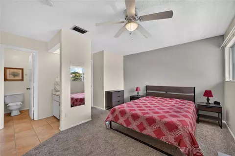 Bedroom - 1131 Longfellow Rd, Sarasota, FL 34243 photo 11 of 11