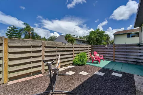 Exterior - 1131 Longfellow Rd, Sarasota, FL 34243 photo 3 of 9