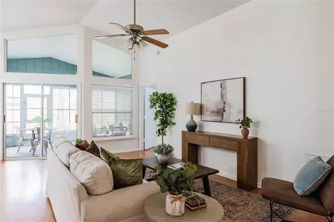 Living - 1695 Lakeside Dr, Bartow, FL 33830 photo 1 of 6